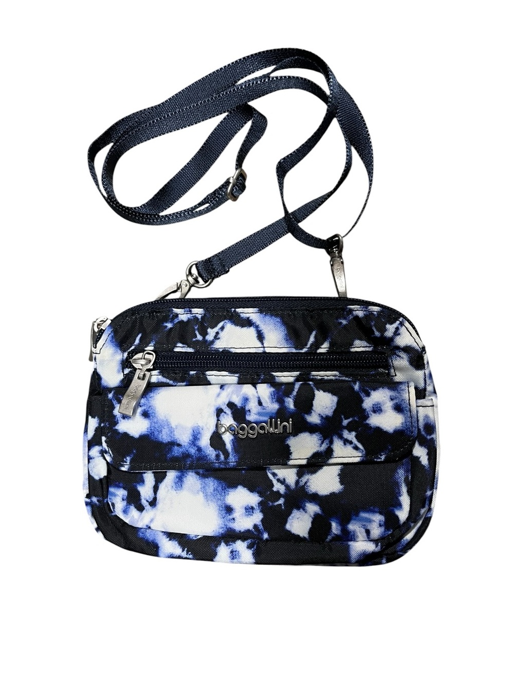 Baggallini Tie Dyed Nylon Bag Crossbody Blue White Wallet Organizer Travel Purse